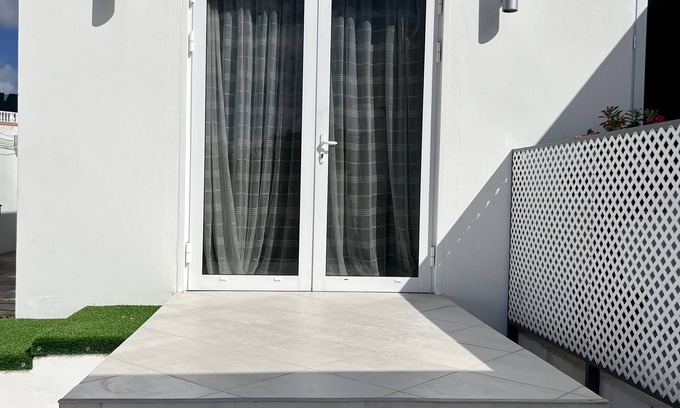 Oranjestad Apartamento | Modern apartment 5 minutes away from the airport.