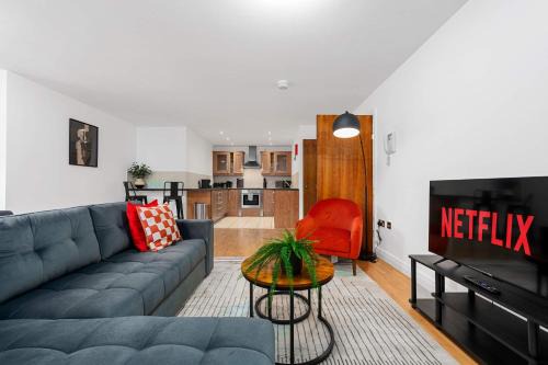 Trafford Apartamento | Modern Apartment, Free Parking by City SuperHost