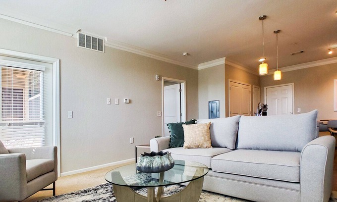Fort Collins Apartamento | Modern Apartment in Prime Location (ID5013X37)