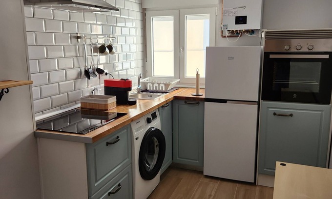 León Apartamento | Modern Apartment in León- 5 min from Train station
