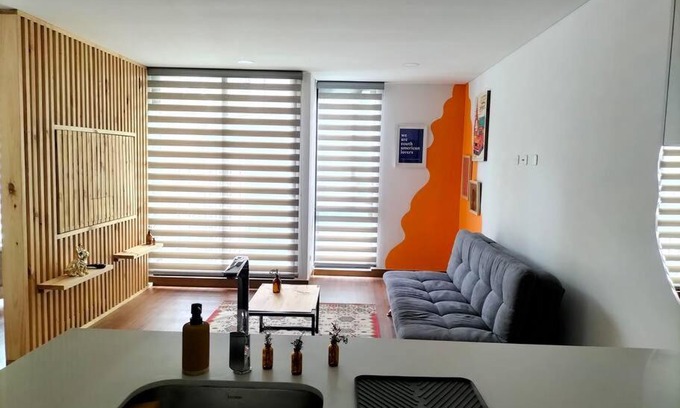Centro International Apartamento | Modern apartment in new building.