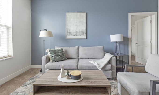 Toledo Apartamento | Modern Apartment in Prime Location (ID8146X6)