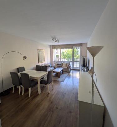 Mladost Apartamento | Modern Apartment in Sofia Near City Center