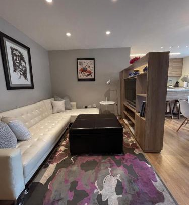 La Colón Apartamento | Modern Apartment in the Heart of Quito
