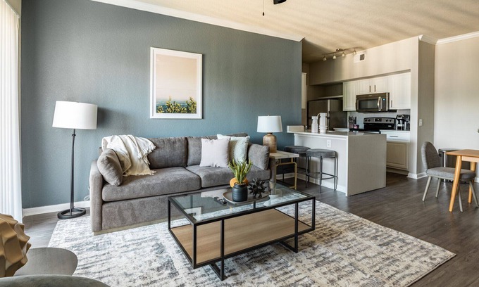 Fort Worth Apartamento | Modern Apartment in Prime Location (ID8656X94)