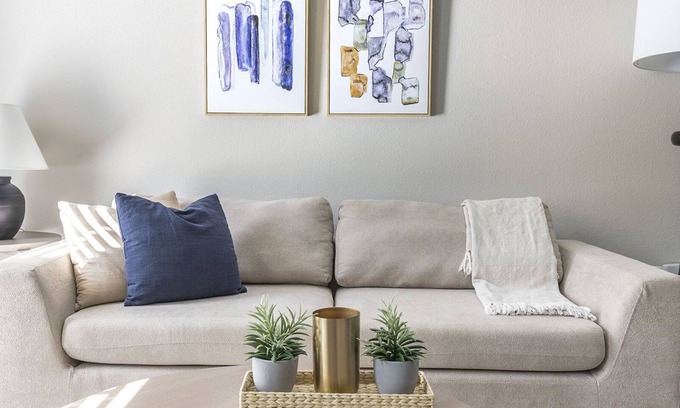 Stone Oak Apartamento | Modern Apartment in Prime Location (ID8966X34)