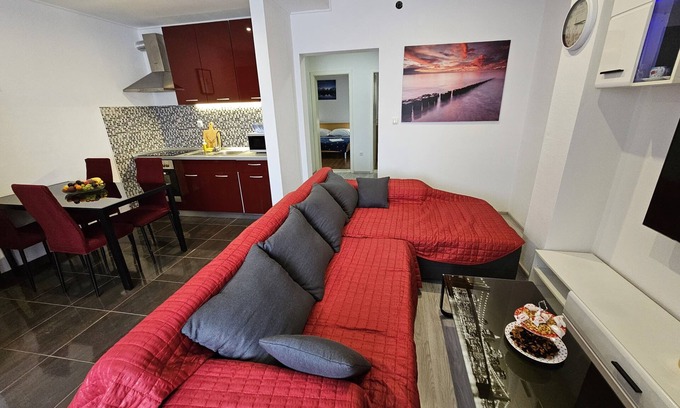 Kastel Stari Apartamento | Modern apartment Nikola in a quiet area