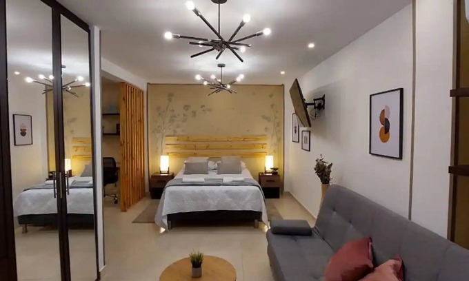 Ciudad Jardin Apartamento | Moderno apartamento, terraza con Jacuzzi privado / RINCÓN DE ENCANTO