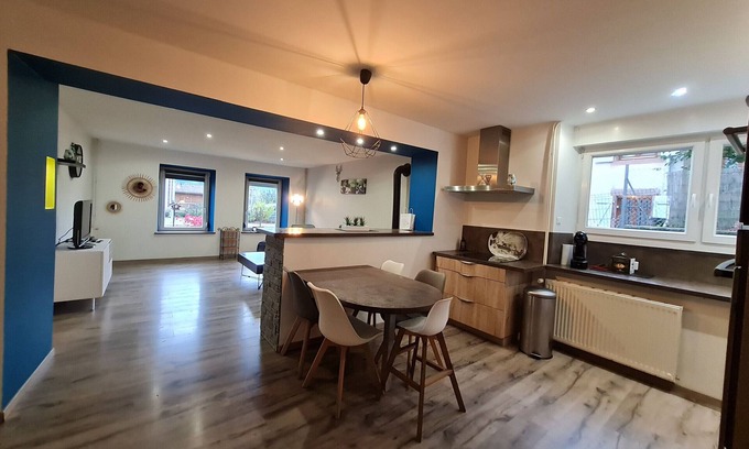Frapelle Apartamento | Apartamento moderno y luminoso para 5 personas en Frapelle, cerca de Saint-Dié-des-Vosges y Alsacia