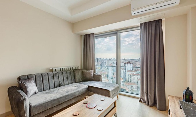 Kadikoy Apartamento | Modern Apartment with Great City View in Kadikoy