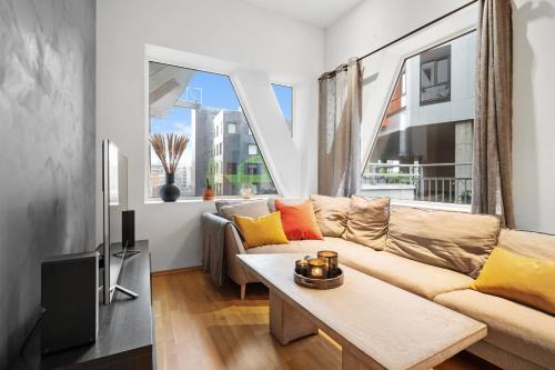 Arstad Apartamento | Modern Apartment with Rooftop Terrace and Stunning Views