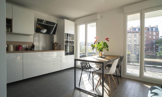 Puteaux Apartamento | MODERN apt with BALCONY near PARIS
