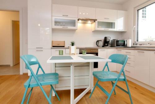 Wittau Apartamento | Modern Balcony Apartment with free Parking