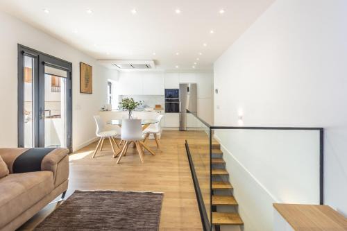 Arafo Casa | Modern Balcony House - Solarium Terrace - Parking