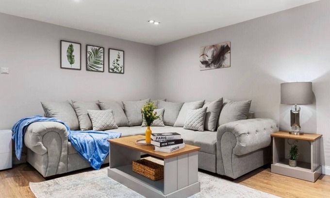 Shaftesbury Apartamento | Modern Battersea Apartment - Sleeps 6 & Mini Bar