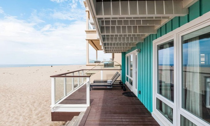 Oxnard Shores Casa | 💛💛💛 ¡Bungalow moderno frente a la playa! 💛💛💛