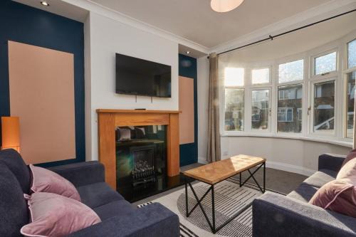 Stockton-on-Tees Casa | Modern Bedroom Home in Stockton - Close to A19