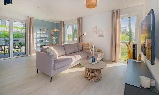 Koelpinsee Apartamento | Modern bluefish hut with balcony - only 800 m to the beach
