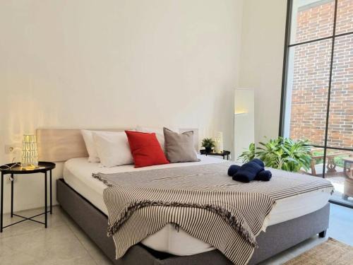 Bandung Casa | Modern Brickhouse