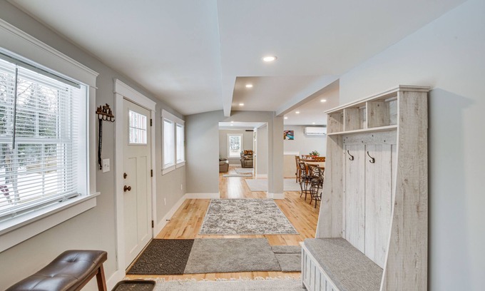 Bridgton Casa | Modern Bridgton Vacation Rental ~ 12 Mi to Slopes!