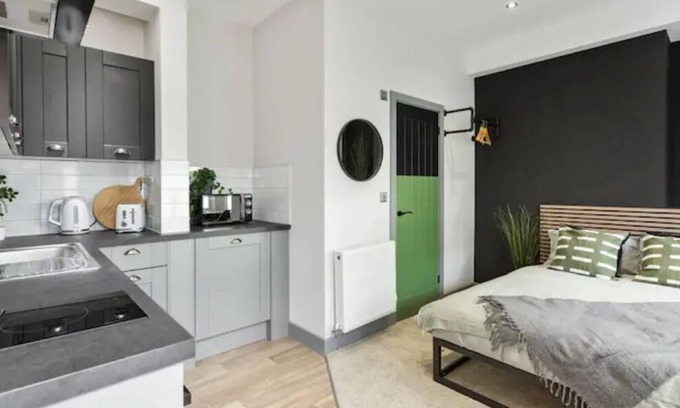 Beeston Apartamento | Modern & Bright 1 Bedroom Studio Apt