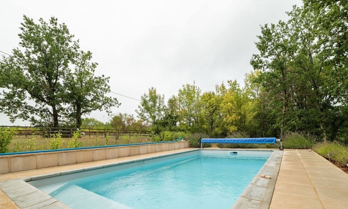 Belaye Casa | Bungalow en una ubicación tranquila en Midi-Pyrénées con piscina privada