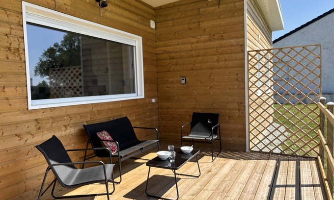 Marcillat-en-Combraille Cabaña | Modern chalet in Marcillat-en-Combraille, nature and comfort for 4 people