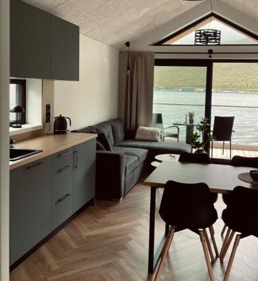 Streymoy Casa | Modern Cabin With Sea And Mountain View