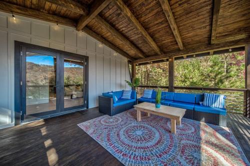 Hiawassee Casa | Modern Cabin with View, Pet-Friendly, Close to town