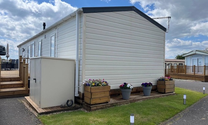 Exmouth Casa | Modern caravan within walking distance to the beach!