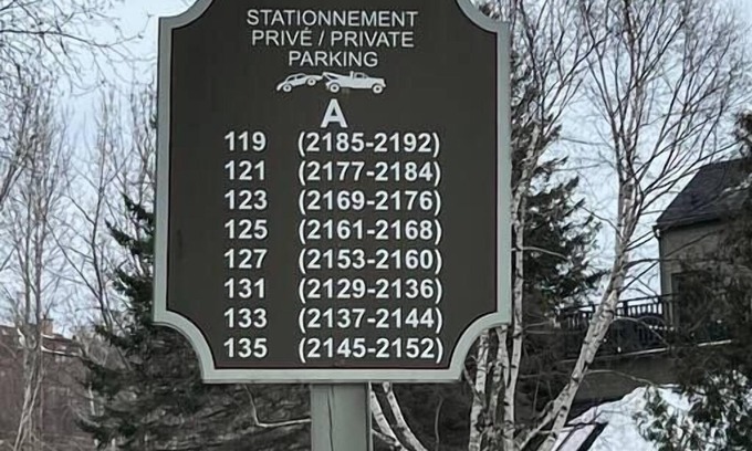 Mont-Tremblant Pedestrian Village Casa | Modern Chalet in the Mont Tremblant Ski Village