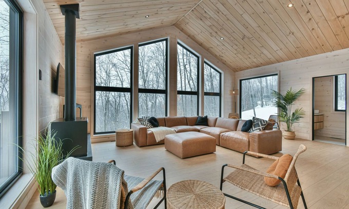 Morin Heights Chalet De Esquí | Modern chalet near Sommet Morin Heights - Nature, skiing and relaxation