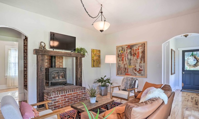 St. Elmo Improvement League Casa | Modern Chattanooga Home - 4 Mi to Lookout Mtn