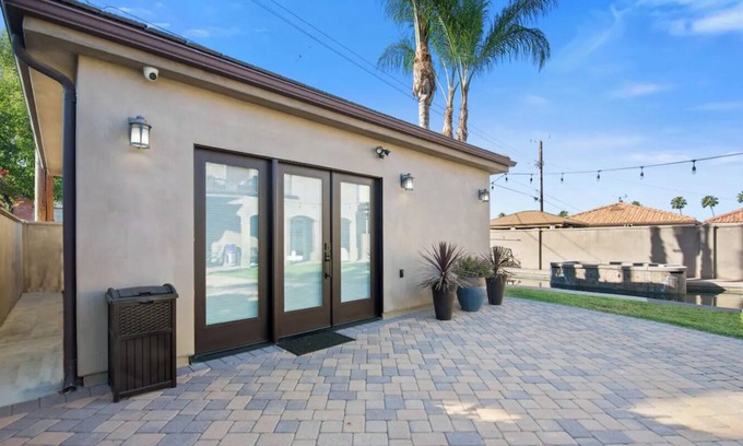 Burbank Apartamento | Modern Chic Guest House in Burbank Hills