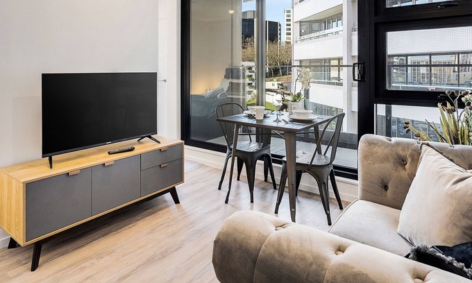 Newton Apartamento | Modern City Studio