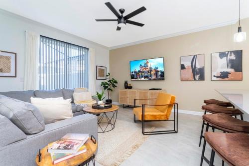 Kissimmee Casa | Modern Clean Home Private Pool Close Disney 2968