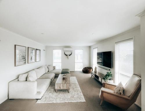 Pyes Pa Casa | Modern Coastal Retreat in Pyes Pa
