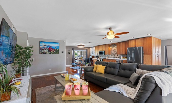 Bay Crest Park Casa | Modern Coastal Retreat w/Waterfront Canal Views