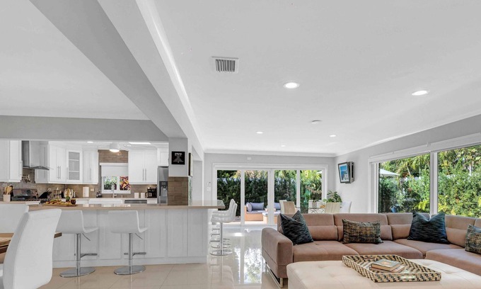 Bel Air Casa | Modern Coastal Style | Walk To Beach | Heated Pool | Tranquility | Ocean Mist Key | RESlDENCES
