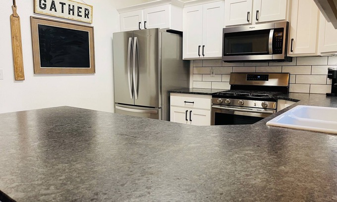 Coeur d'Alene Casa | “Modern” Coeur D'Alene Home