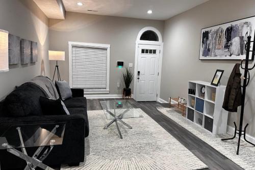Downtown Baltimore Apartamento | Modern Comfort in Historic East Baltimore Stylish 3BR Row Home