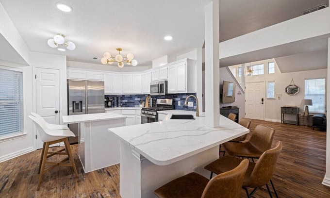 Round Rock Casa | Modern Comfort: WiFi, 3BR, King, Patio