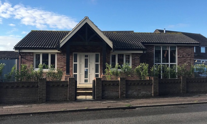 Martham Casa | Modern comfortable 3 bedhome near great Norfolk Beaches and Broads