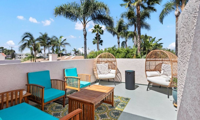 Olde Carlsbad Condominio | Modern Condo in Carlsbad Village