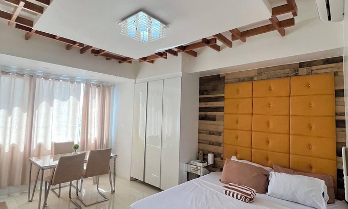 Cebu Apartamento | Modern Condo w/ Stunning Views, AC and WiFi in enchanting Cebu City