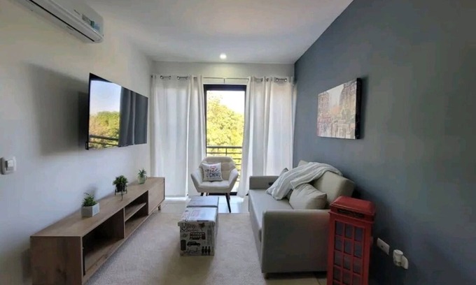 San Salvador Apartamento | Modern Condo With a City View