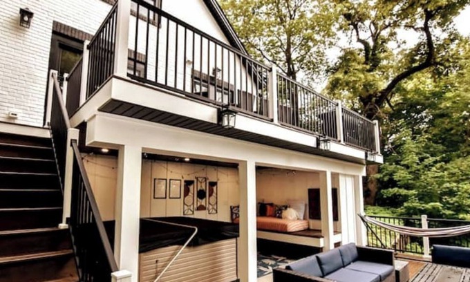 Waverly Casa | Modern Cottage Oasis w/ Double Deck & Hot Tub Area
