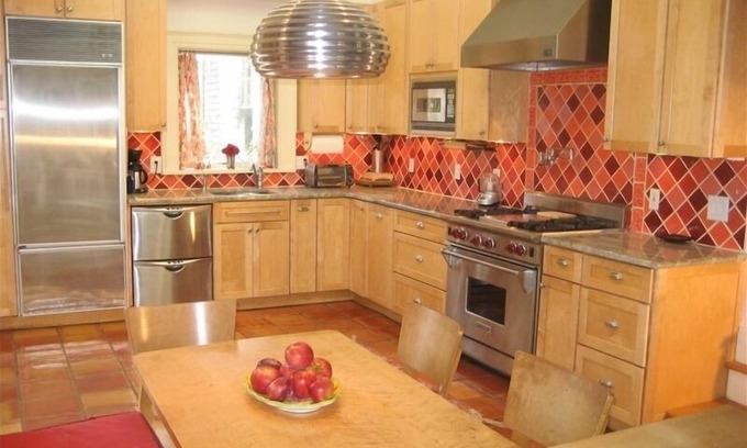 Rhinebeck Casa | RHINEBECK MODERN HOME - Piscina - Pro Kitchen-1 milla cerca de Omega