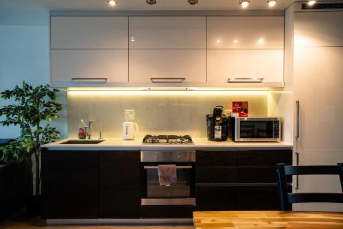 Chinatown Apartamento | #Modern & Cozy 2BR 2BA in the Heart of Chinatown