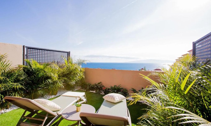 Puerto de Santiago Apartamento | Modern cozy and peaceful holiday oasis
